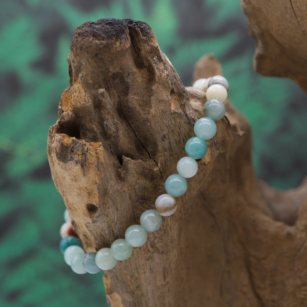 Edelstein-Armband aus 6 mm Amazonit – bringt Gelassenheit und Ausgeglichenheit.