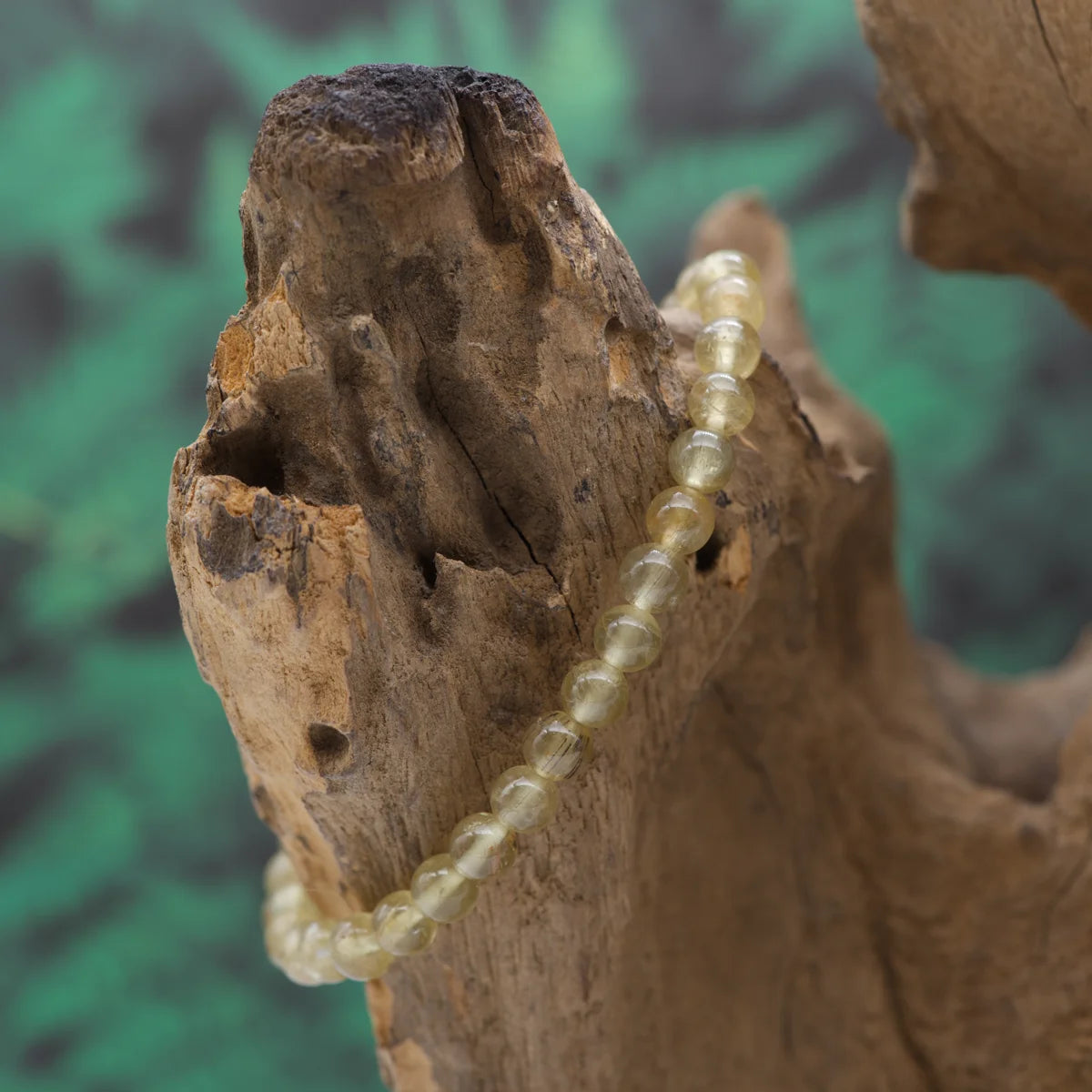 Edelstein-Armband aus 6 mm gelbem Apatit – aktiviert Kreativität und Lebensfreude.