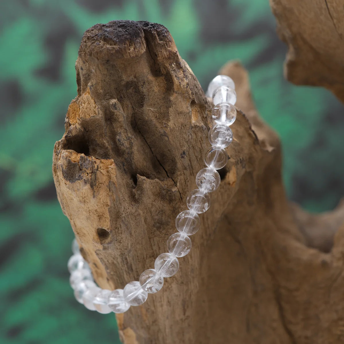 Edelstein-Armband aus 6 mm Bergkristall – klärt Energie und vitalisiert.