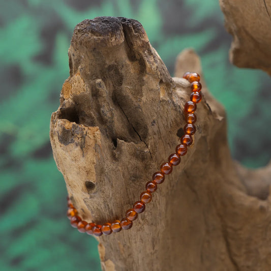 Edelstein-Armband aus 4 mm Hessonit – bringt Vitalität und Mut.