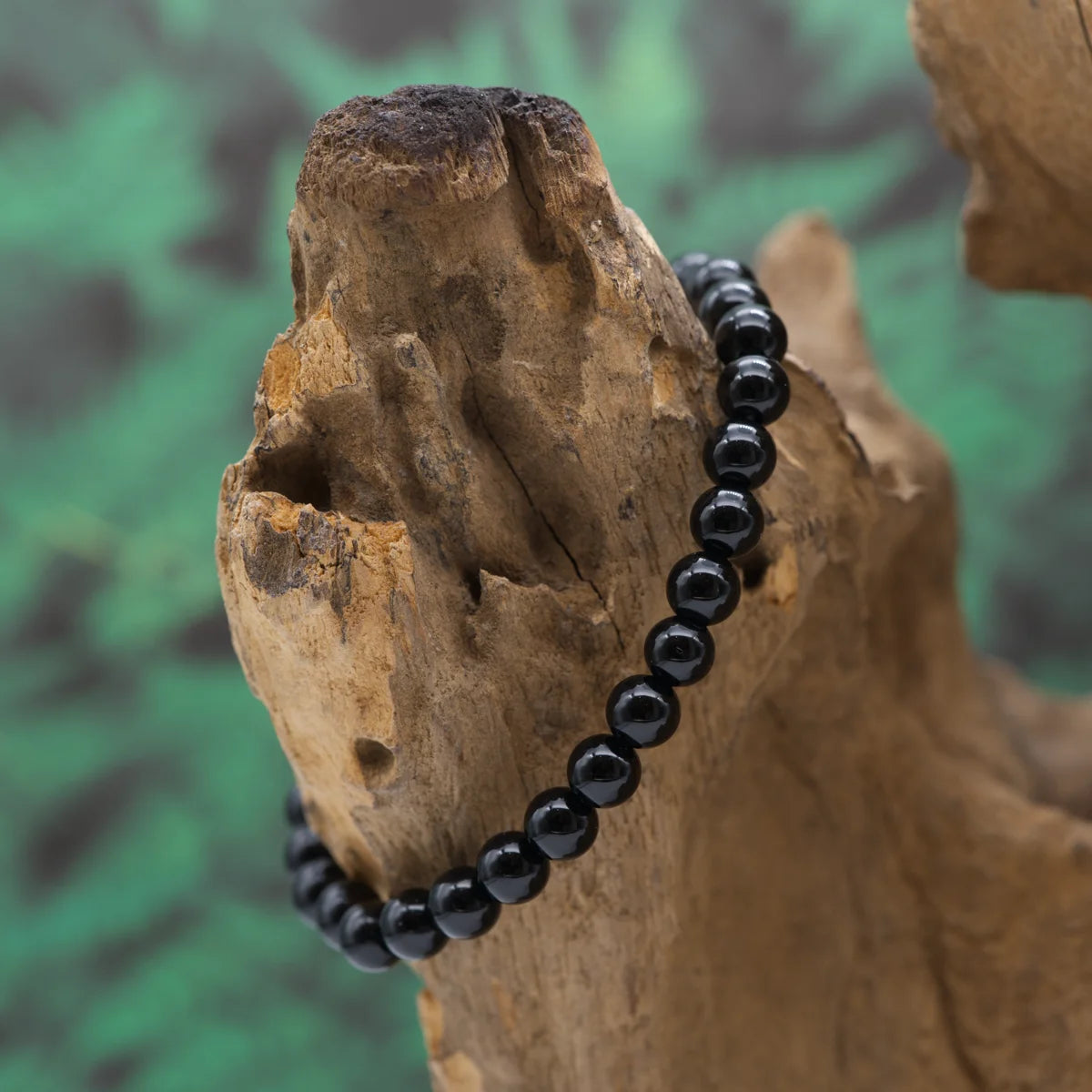 Edelstein-Armband aus 6 mm Regenbogenobsidian – klärt Herzenergie und schützt.