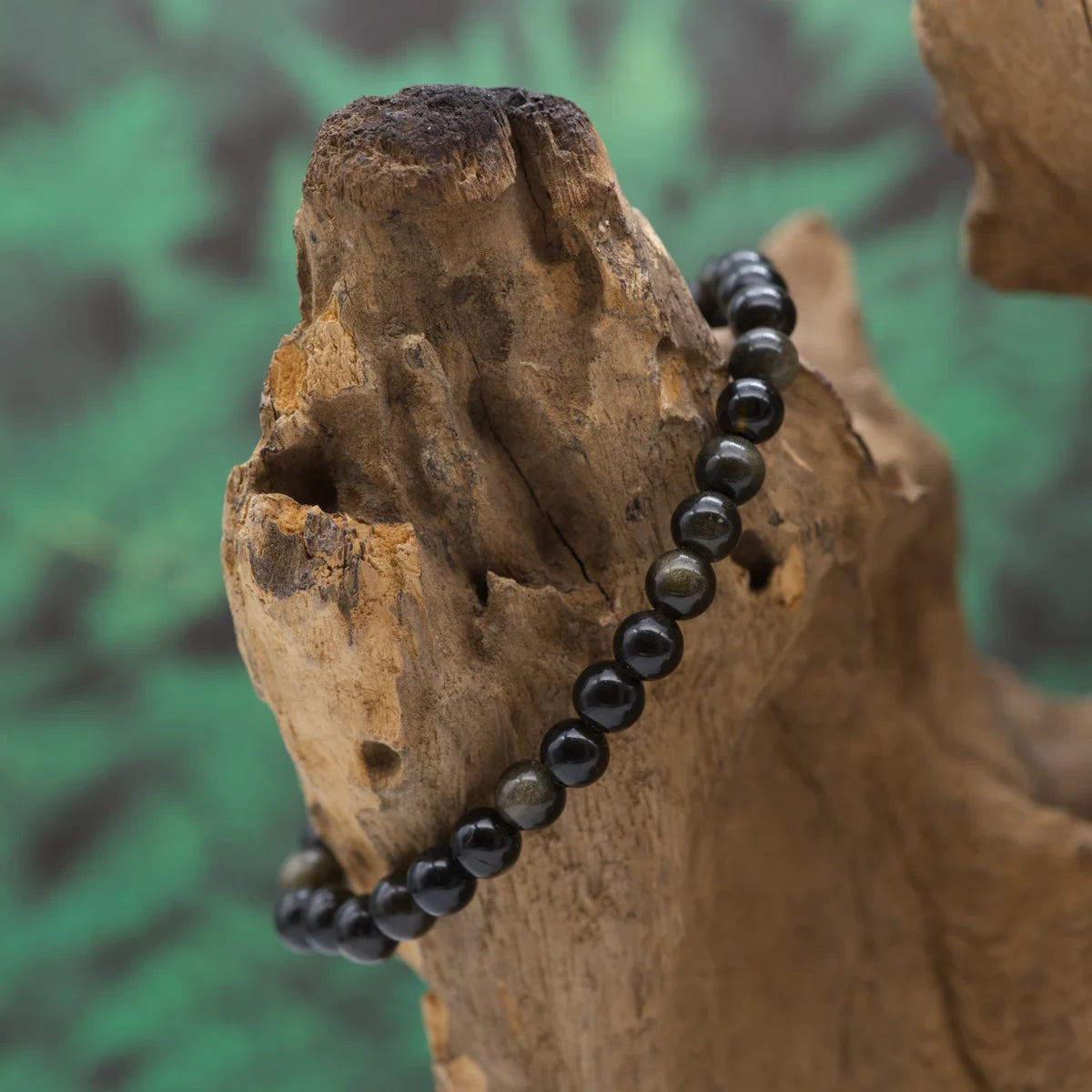 Edelstein-Armband aus 6 mm Goldobsidian – verleiht Stärke und Schutz.