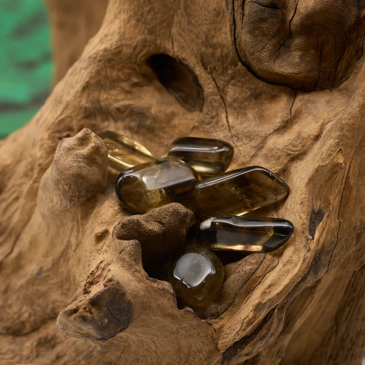 Sanft Prasiolith – fördert Herzöffnung und emotionale Heilung.