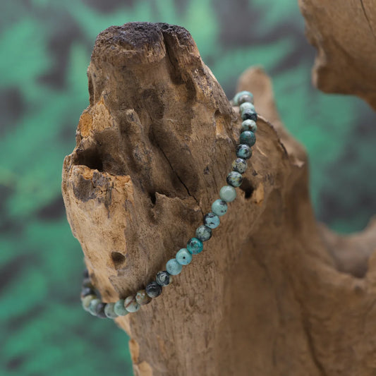 Edelstein-Armband aus 4 mm Türkis – schützt und bringt innere Ruhe.