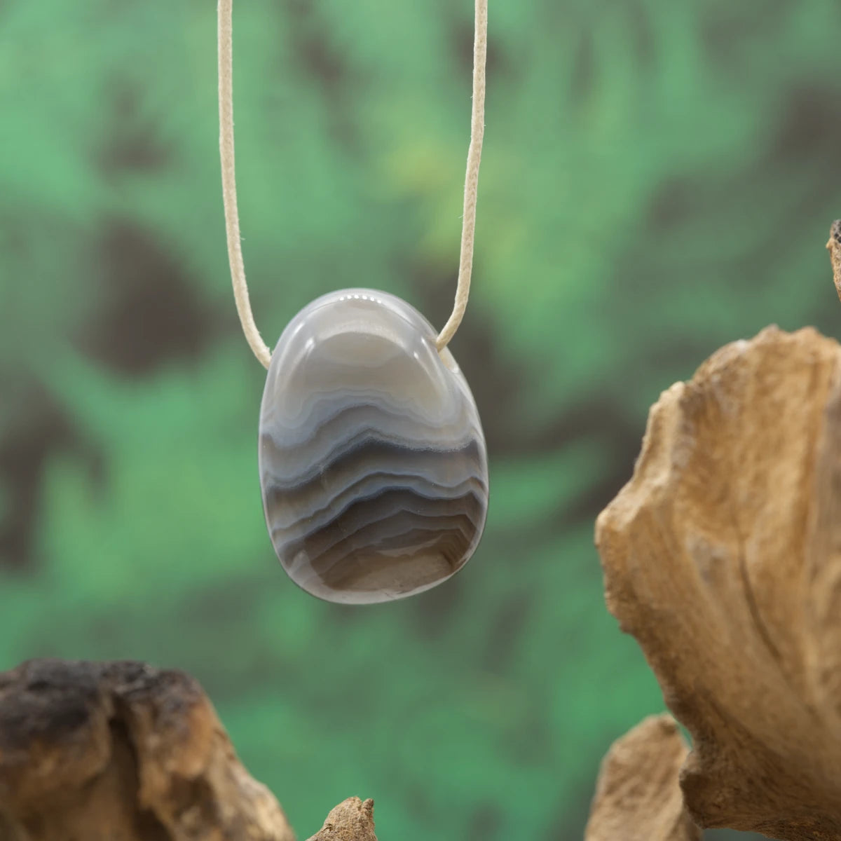 Natürlicher Achat – Schutz, Ruhe und Balance.