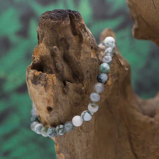 Edelstein-Armband aus 6 mm Baumachat – erdet und stärkt Ausdauer.