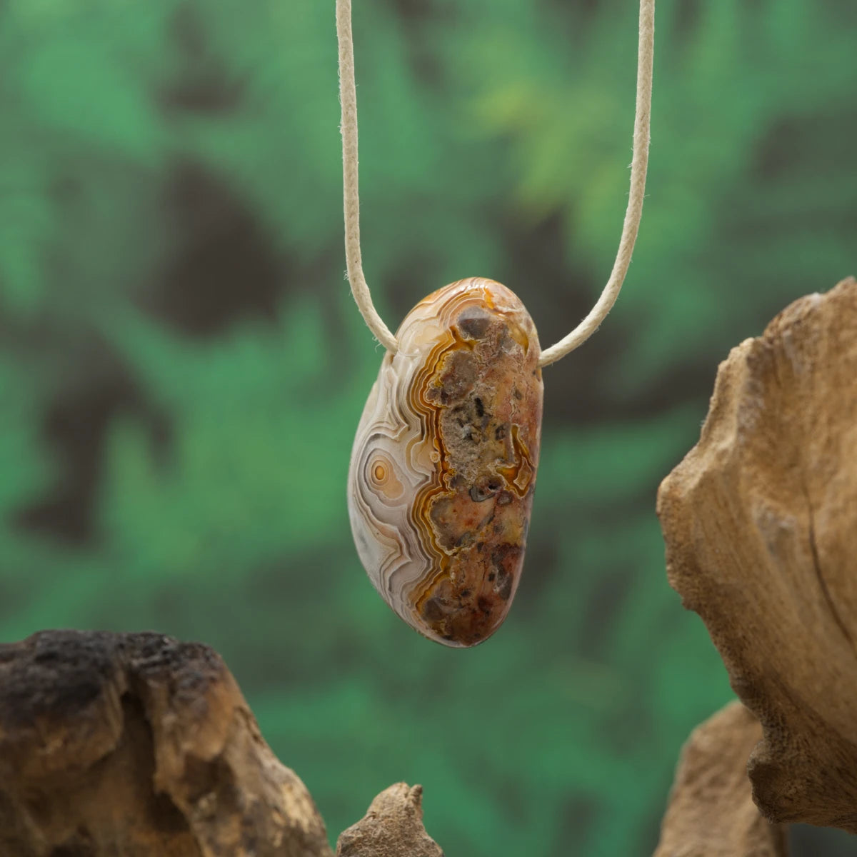 Bunter Crazy-Lace-Achat – Lebensfreude, Optimismus und Vitalität.