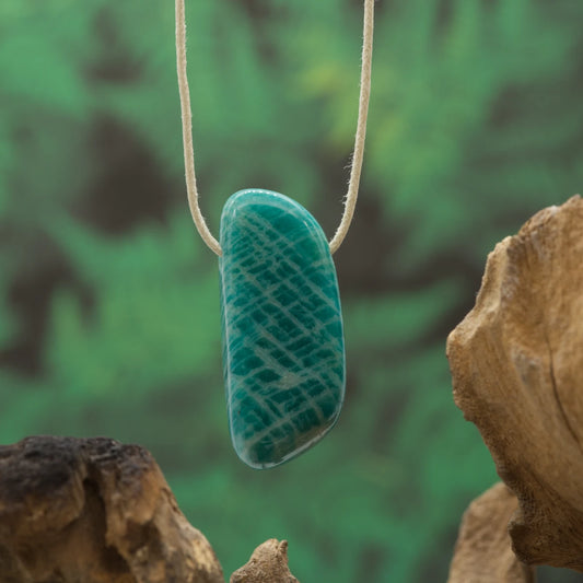 Türkisgrüner Amazonit – Frieden, Selbstvertrauen und Harmonie.