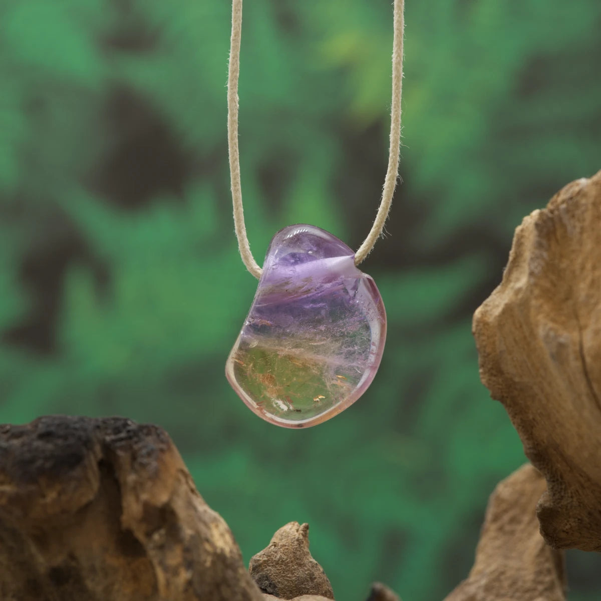 Ametrin – Balance zwischen Geist und Emotion, Leichtigkeit und Fokus.