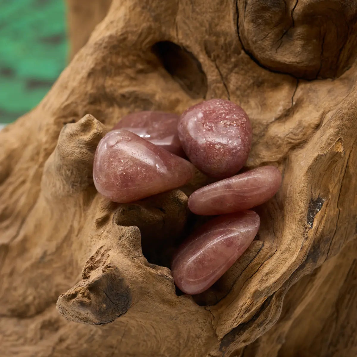 Roter Aventurin-Trommelstein – stärkt Mut und Lebensfreude.