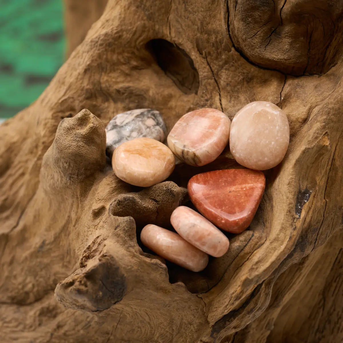 Baryt-Trommelstein – stabilisiert Geist und Energie.