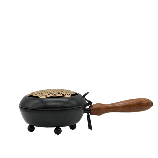 Räuchergefäß Blume des Lebens Gold aus Eisen mit Holzgriff – für harmonische Raum- und Aurareinigung, online kaufen bei Calerris.