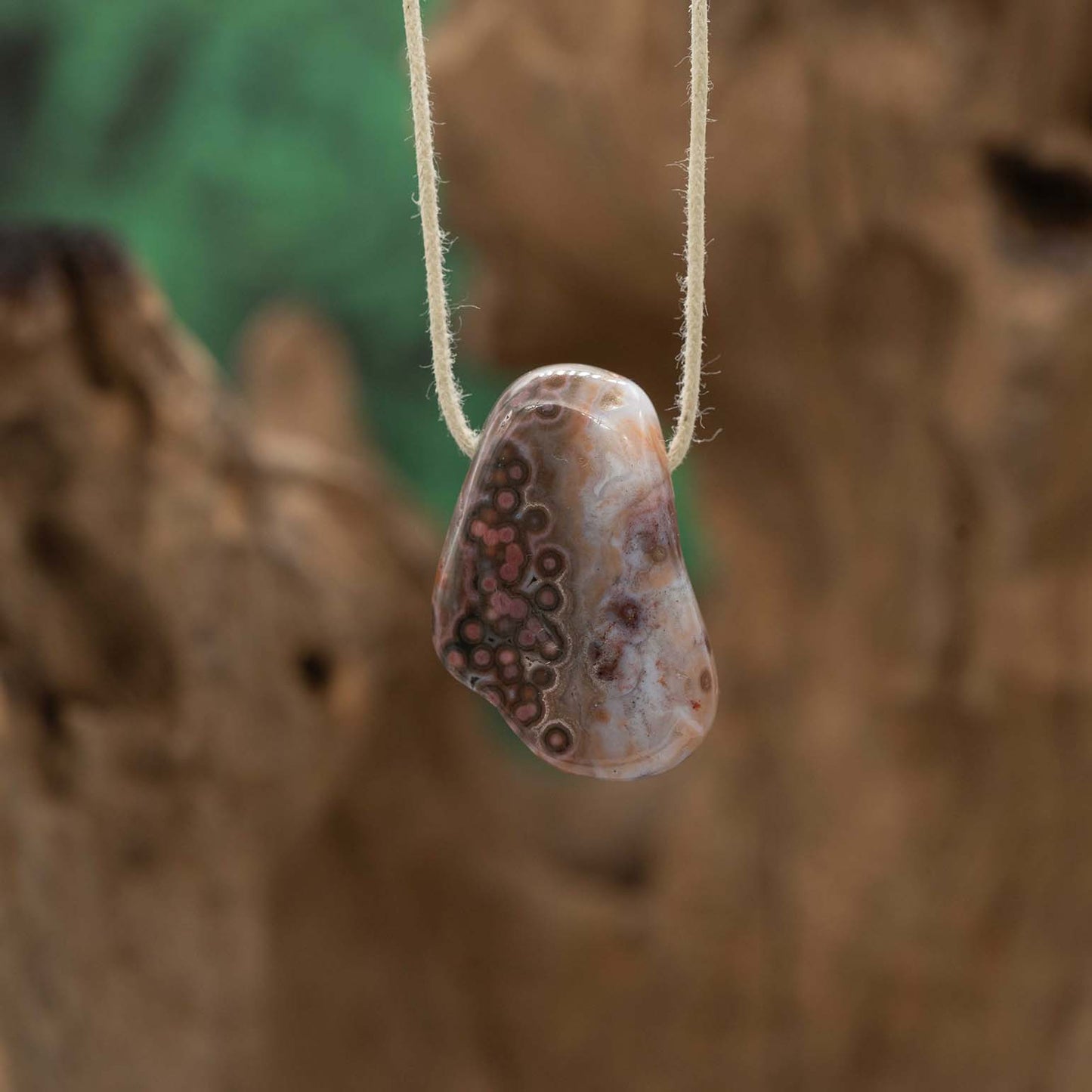 Chalcedon "Ozeanchalcedon" Anhänger gelocht