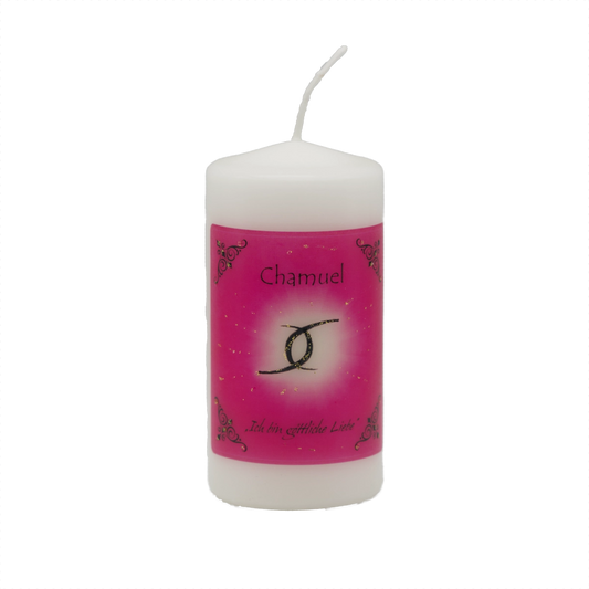Rosa Engelkerze Chamuel – handgefertigt mit Edelsteinessenz für Liebe, Mitgefühl und Herzöffnung.