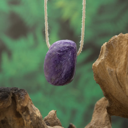 Lila Charoit – Transformation, Schutz und spirituelle Klarheit.