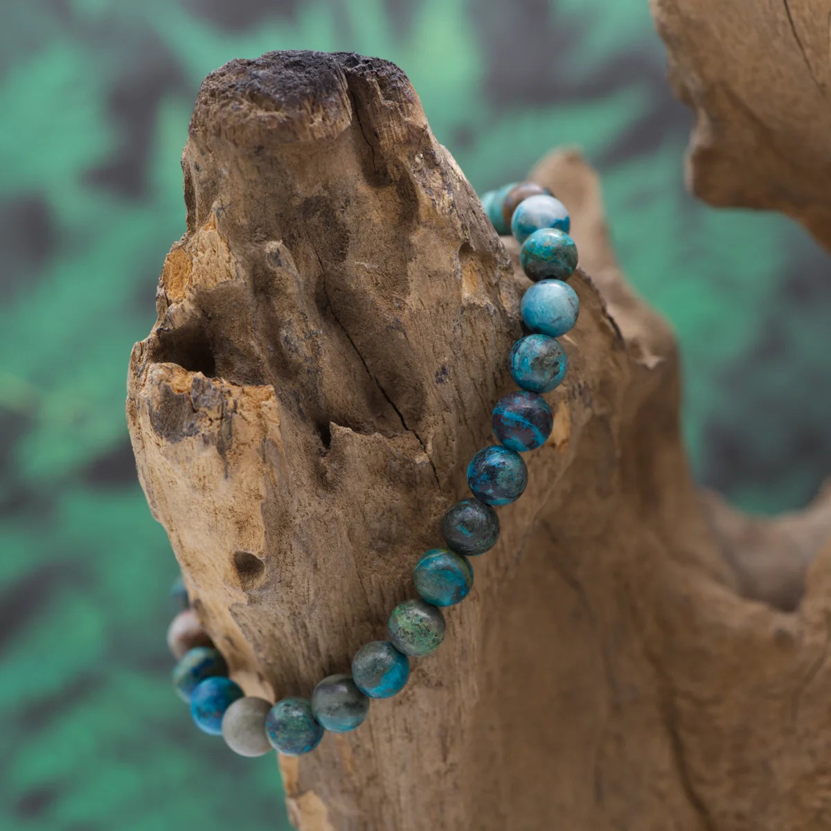 Edelstein-Armband aus 6 mm Chrysokoll – beruhigt und löst Spannungen.