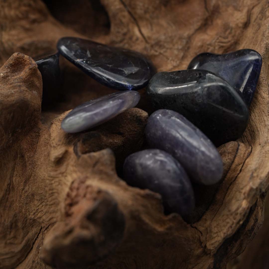 Cordierit "Iolith" Trommelstein