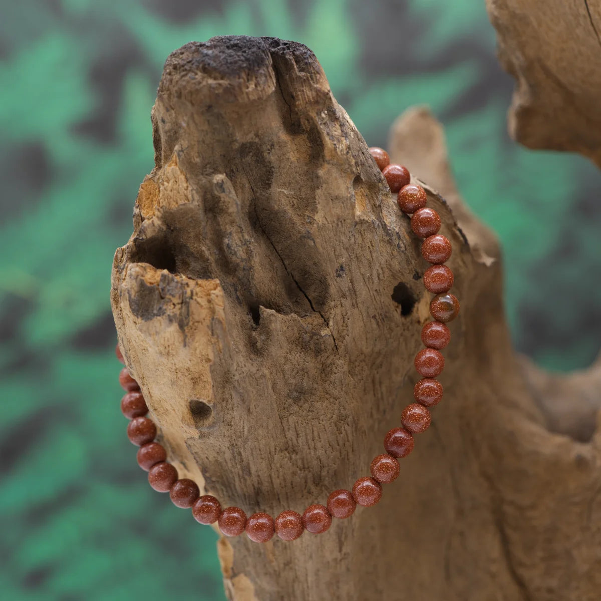 Edelstein-Armband aus 4 mm Goldfluss – fördert Zuversicht und Energie.