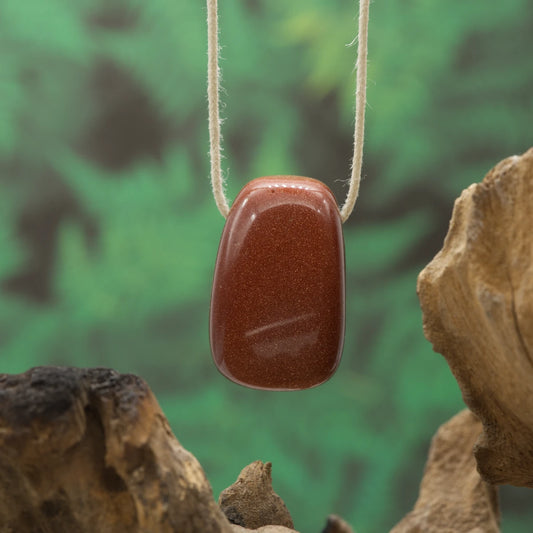 Glitzernder Goldfluss – Optimismus, Selbstvertrauen und Erfolg.