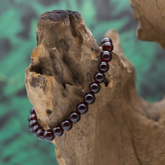 Edelstein-Armband aus 6 mm Pyrop, 1A – aktiviert Kraft und Leidenschaft.