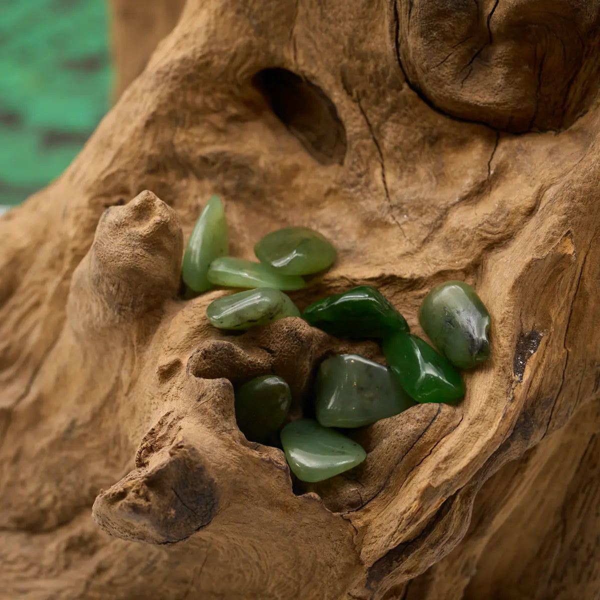 Tiefgrün – schenkt Harmonie und Schutz.