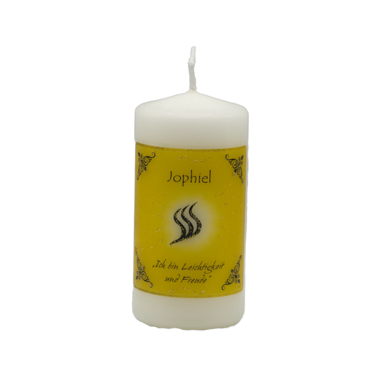 Goldgelbe Engelkerze Jophiel – handgefertigt mit Edelsteinessenz für Freude, Weisheit und positive Gedanken.