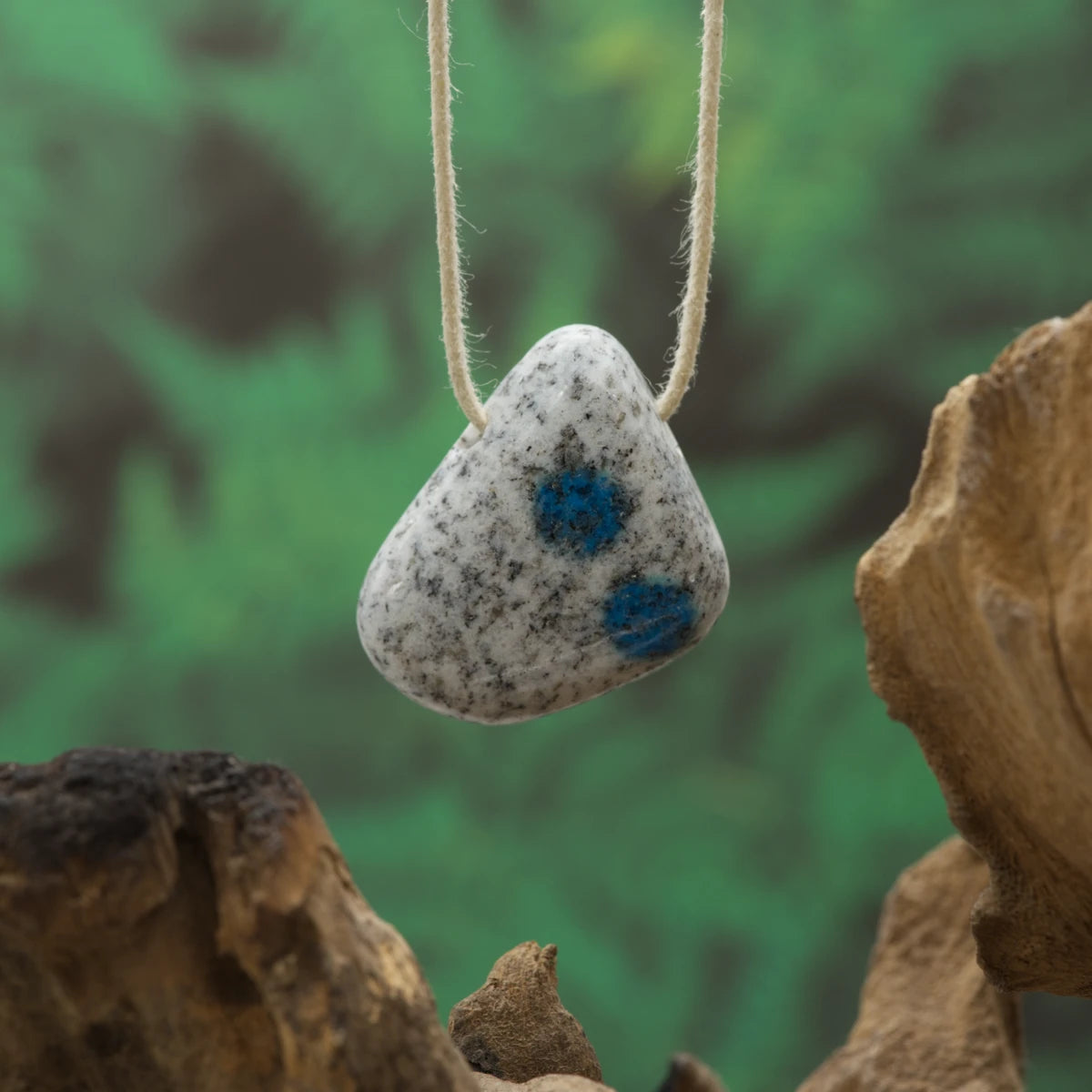 Blauer K2-Stein – Bewusstsein, Intuition und Harmonie.