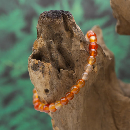 Edelstein-Armband aus 6 mm Karneol – belebt Energie und Kreativität.