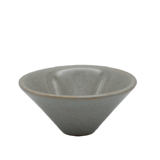 Räucherschale Blauschimmer aus Keramik mit moderner konischer Form – handlich, elegant und ideal für Einsteiger, online kaufen bei Calerris.