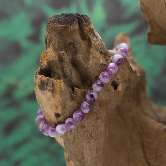 Edelstein-Armband aus 6 mm Lepidolith – beruhigt Nerven und harmonisiert.