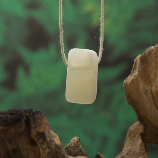 Grün gebänderter Malachit – Transformation, Schutz und Herzöffnung.