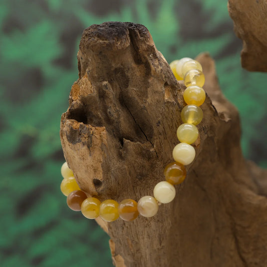 Edelstein-Armband aus 8 mm honiggelbem Opal – bringt Wärme und Lebensfreude.