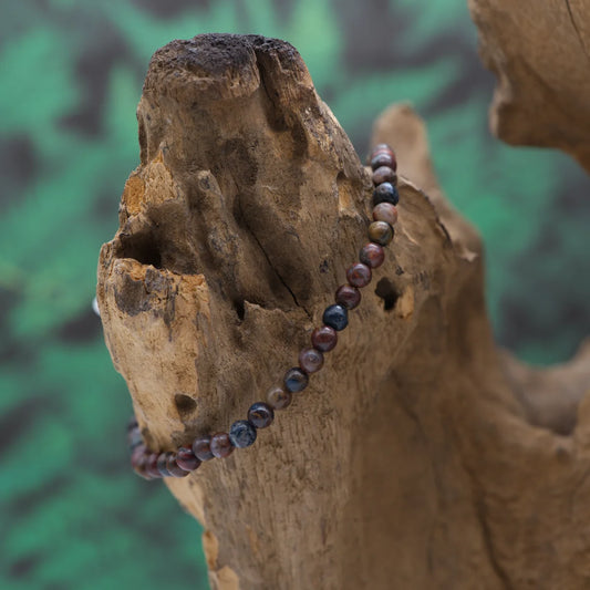 Edelstein-Armband aus 4 mm Pietersit – aktiviert Mut und innere Klarheit.