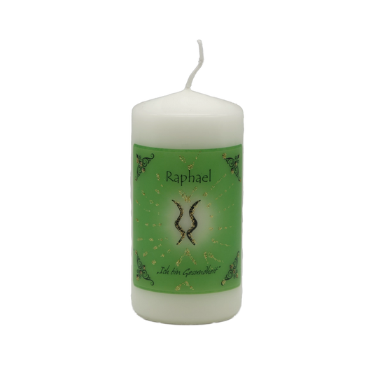 Grüne Engelkerze Raphael – handgefertigt mit Edelsteinessenz für Heilung, Harmonie und Regeneration.