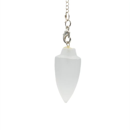 Satinspat (Selenit) Pendel mit 7 Chakra-Steinen – harmonisierendes Energiependel für Meditation, Intuition und Heilpraxis, online kaufen bei Calerris.