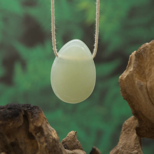 Grüner Serpentin – Entspannung, Regeneration und Schutz.