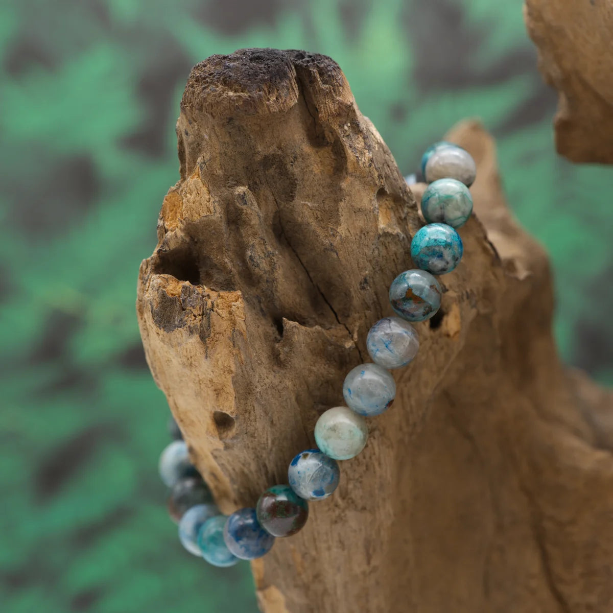 Edelstein-Armband aus 8 mm Shattuckit-Perlen – fördert Wahrheit und spirituelle Verbindung.