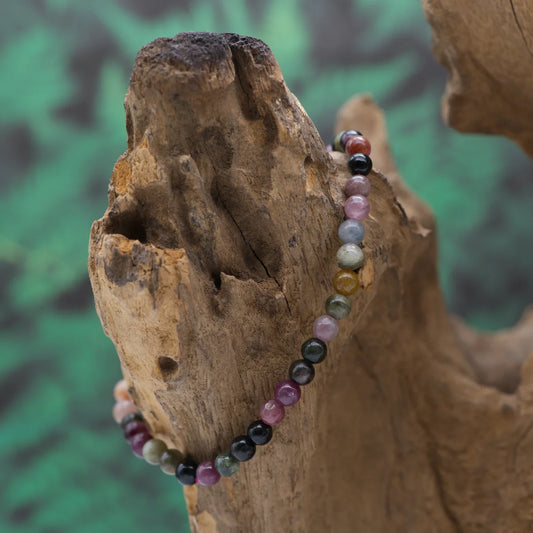 Edelstein-Armband aus 4 mm bunten Turmalinen – bringt Harmonie und Inspiration.