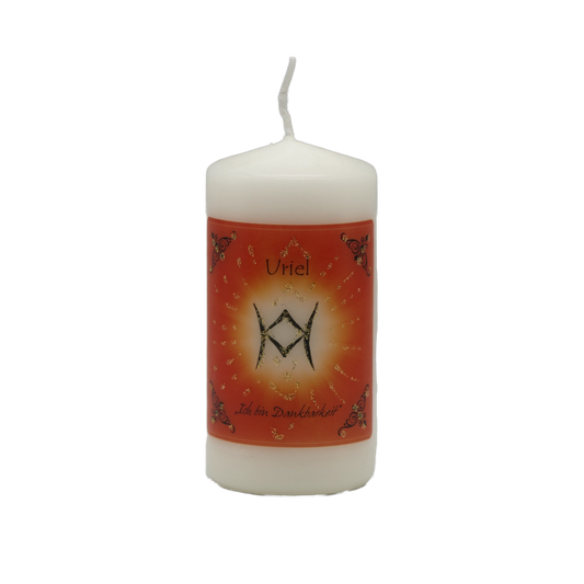 Orange Engelkerze Uriel – handgefertigt mit Edelsteinessenz für Erkenntnis, inneres Licht und Lebensenergie.