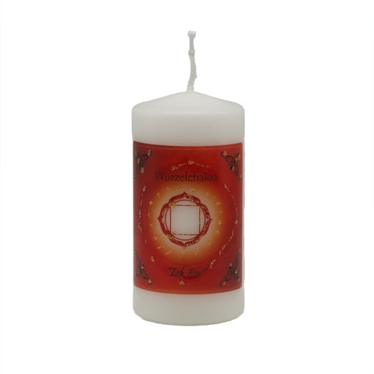 Rote Energiekerze für das Wurzelchakra – handgefertigt mit Edelsteinessenz zur Erdung, Stabilität und inneren Stärke.