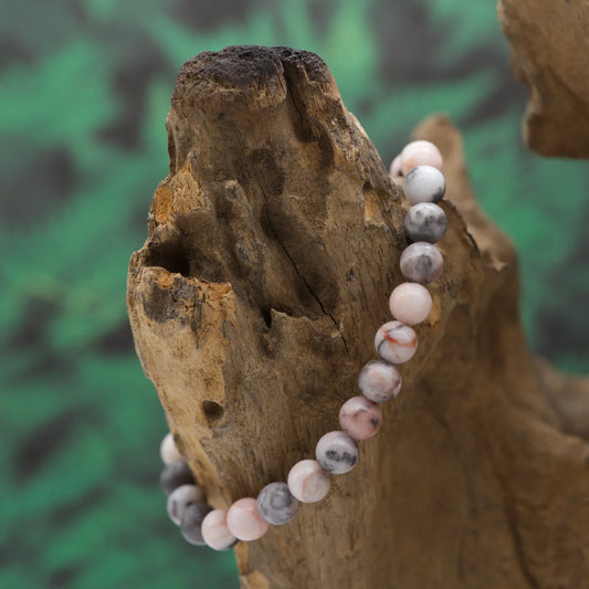 Edelstein-Armband aus 6 mm pinkem Jaspis – stärkt Selbstliebe und Ausdauer.