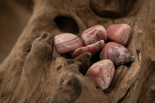 Rhodochrosit der Kategorie Trommelsteine