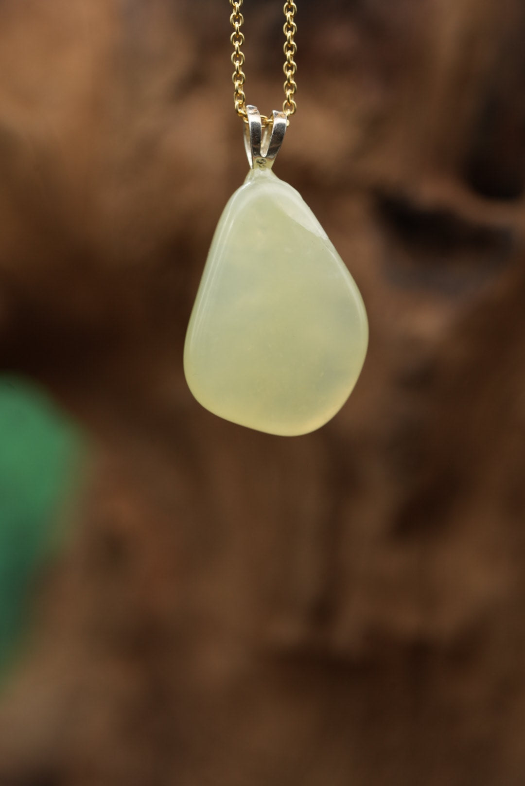 Serpentin China Jade der Kategorie Anhänger